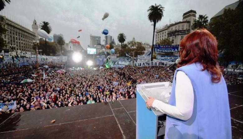 Cristina Fernández: "hagan lo que hagan yo soy del pueblo y de ahí no me muevo"