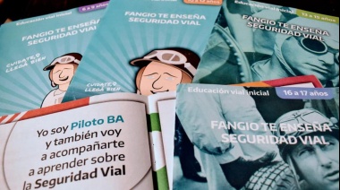 En territorio bonaerense presentan libros de educación vial con consejos de Fangio