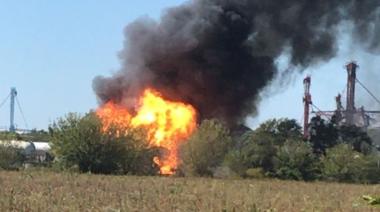 Incendio y explosiones en una planta de gas en Chivilcoy