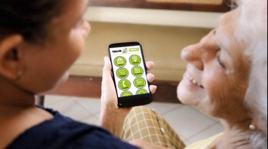 Olavarrienses lanzan una aplicación móvil que facilita el uso de celulares a los adultos mayores