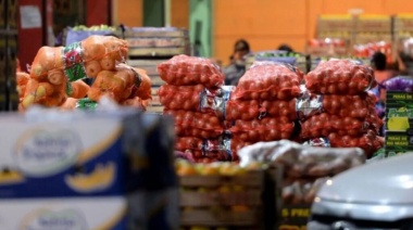 Extienden el programa de precios accesibles en el Mercado Central de La Plata