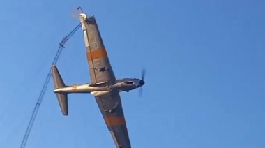 Cuatro heridos por una aeronave que chocó con una antena durante un festival