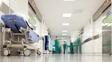Las clínicas y hospitales bonaerenses aseguran que "el sistema de salud tiene un límite"