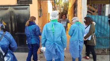 La cartera sanitaria bonaerense recorrió barrios en Quilmes y Lanús buscando detectar casos de Coronavirus