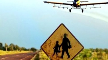 Procesan a piloto y dueño del campo que fumigaron agrotóxicos sobre una escuela rural