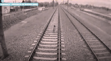 Video muestra el momento en que el maquinista logra frenar el tren para no atropellar a un niño