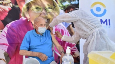 El PAMI vacunará en más de 2000 residencias bonaerenses de adultos mayores
