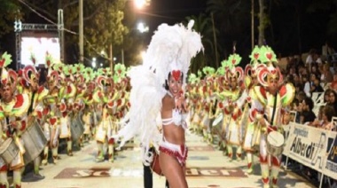 Después de dos años de suspensión por la pandemia, 25 de Mayo vuelve a vivir su carnaval