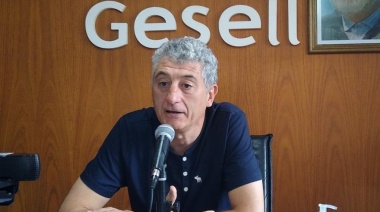 El intendente de Villa Gesell criticó al Gobierno porteño por adelantar el inicio de clases
